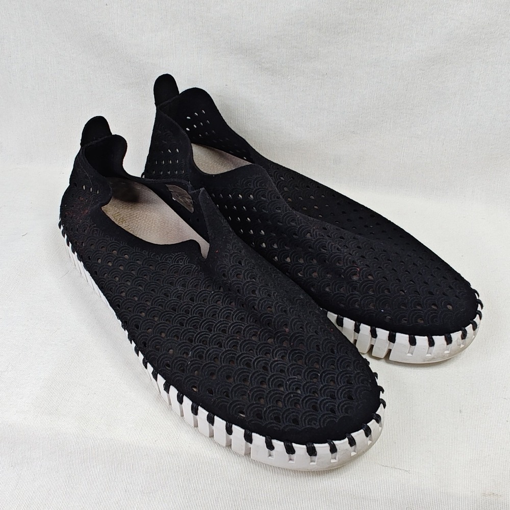Ilse Jacobsen Tulip 139 Slip On Sneakers 38 Black Laser Cut Scalloped Flats